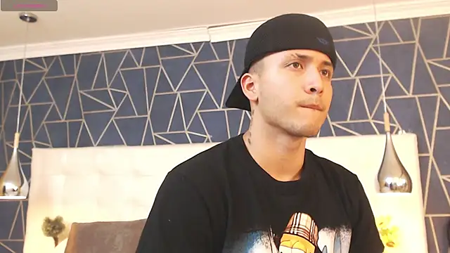 BrandonColee online show from March 22, 6:47 pm