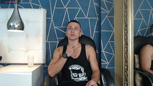 BrandonColee online show from March 18, 2:17 pm