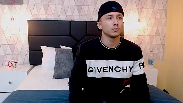 BrandonColee online show from February 26, 12:27 pm