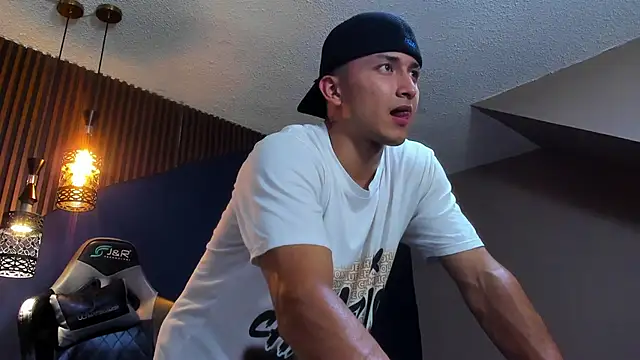 BrandonColee online show from March 19, 6:34 pm