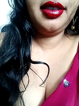 Snapshot of Haseena_Baby chatting on November 12, 3:32 am Haseena Baby online show from November 12, 3:32 am