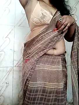 Snapshot of Haseena_Baby chatting on September 15, 3:29 am Haseena Baby online show from September 15, 3:29 am