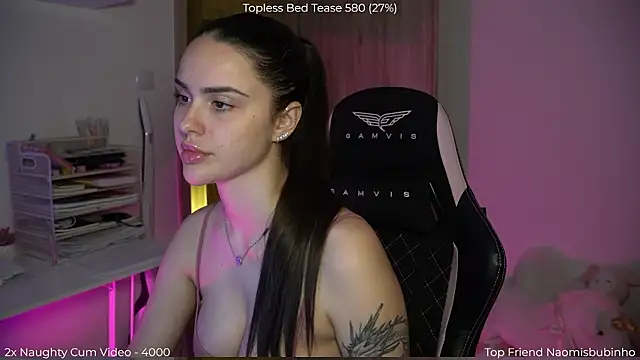 NaomiiMoon online show from March 14, 5:30 pm
