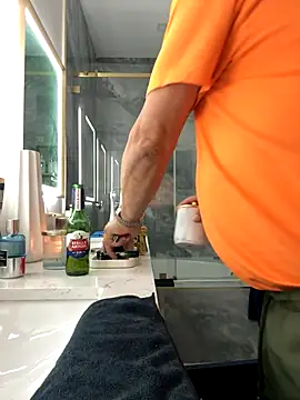 carlospingalinda online show from September 18, 10:57 pm