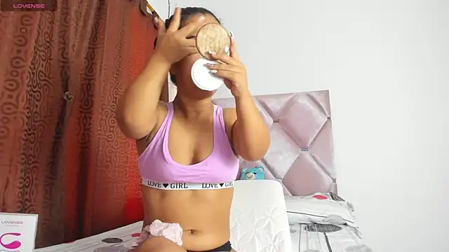 AnieRey online show from November 29, 4:18 pm