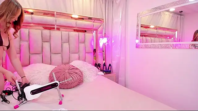 Katalina Evans online show from December 18, 11:14 am