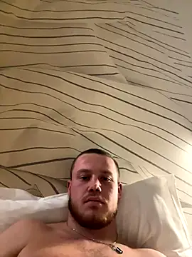 Snapshot of purplhouse chatting on December 2, 5:25 pm purplhouse online show from December 2, 5:25 pm