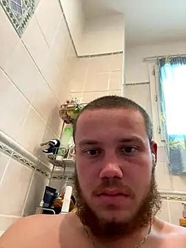 Snapshot of purplhouse chatting on September 26, 2:57 pm purplhouse online show from September 26, 2:57 pm