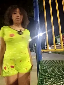 BrigitteRoy  online show from February 23, 4:47 am