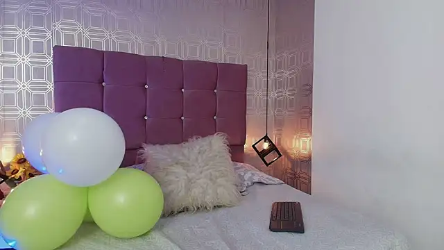 victoriapalmerfg online show from March 20, 11:02 pm