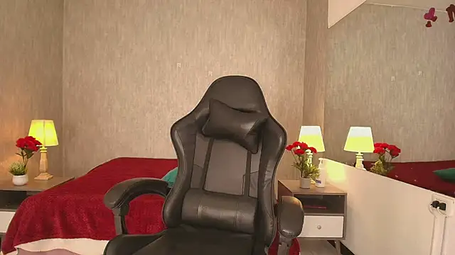 victoriapalmerfg online show from April 8, 3:52 am