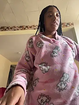 esmeralda-bk online show from April 20, 5:14 pm