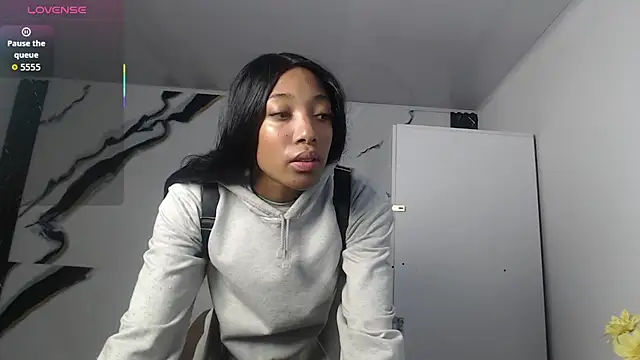 Snapshot of esmeralda-bk chatting on October 8, 9:15 pm esmeralda-bk online show from October 8, 9:15 pm