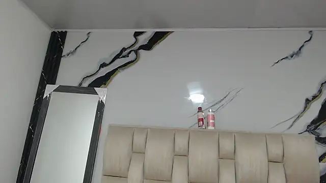 esmeralda-bk online show from November 27, 9:48 pm