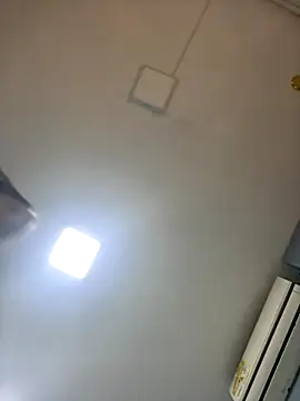 Snapshot of Aitana_Hilton_ chatting on November 13, 11:36 am Aitana Hilton online show from November 13, 11:36 am