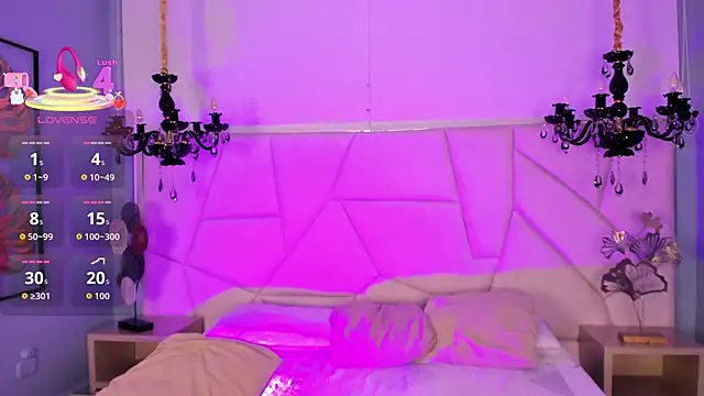 Snapshot of Aitana_Hilton_ chatting on November 12, 11:58 am Aitana Hilton online show from November 12, 11:58 am