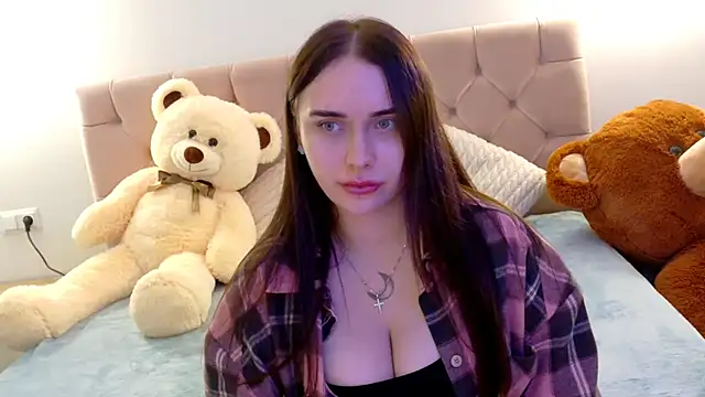 Lilliana Moon online show from November 16, 7:35 am