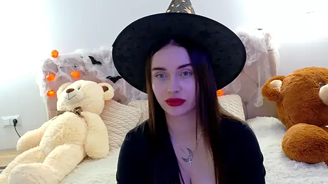 Lilliana Moon online show from October 31, 10:23 am