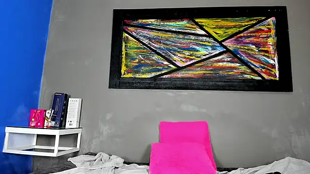 Charlotte curvy  online show from April 1, 2:57 am