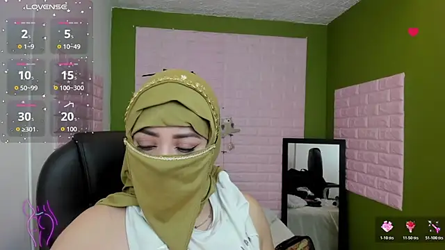 zahra Jalid online show from October 17, 10:33 pm