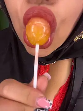 zahra Jalid online show from February 22, 1:30 am