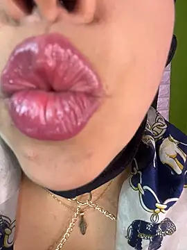 zahra Jalid online show from February 16, 11:57 pm