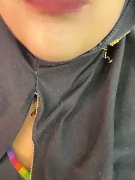 zahra Jalid online show from December 17, 11:10 pm