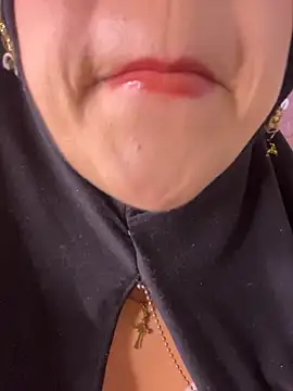 zahra Jalid online show from May 3, 9:29 pm