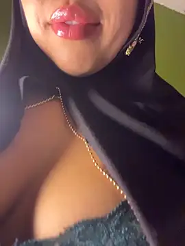 zahra Jalid online show from April 16, 11:18 pm