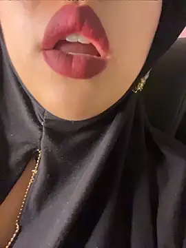 zahra Jalid online show from April 21, 10:27 pm