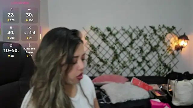 zahra Jalid online show from October 21, 9:14 pm