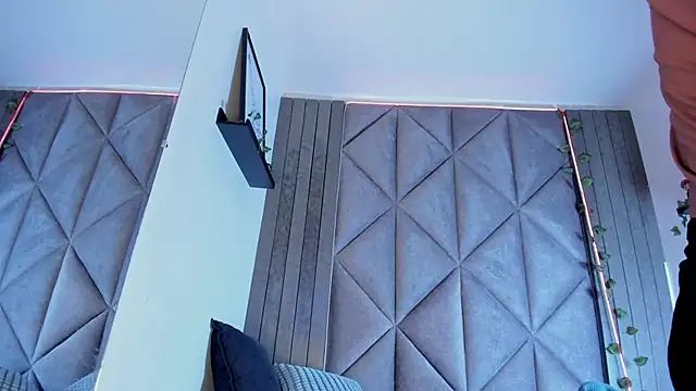 SabrinaSpell  online show from January 6, 11:47 am