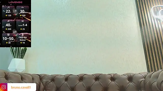 Snapshot of bruno_cavalli chatting on May 26, 5:44 pm bruno cavalli online show from May 26, 5:44 pm