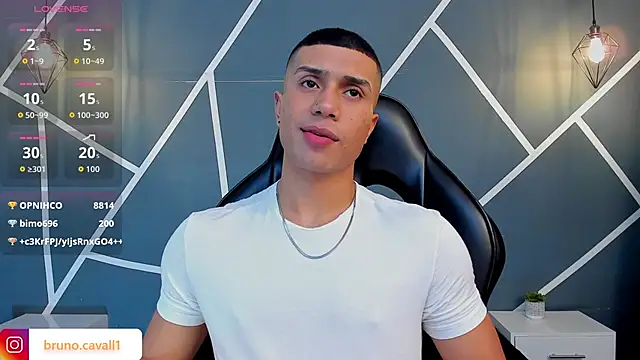 bruno cavalli online show from February 19, 5:54 pm