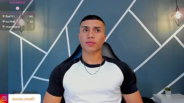 bruno cavalli online show from February 14, 5:24 pm