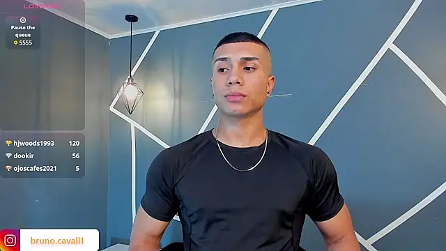 bruno cavalli online show from April 13, 5:28 pm