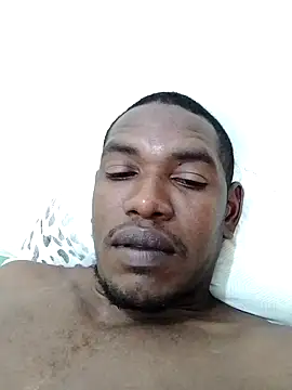 Snapshot of Elnegro28 chatting on September 20, 2:27 am Elnegro28 online show from September 20, 2:27 am