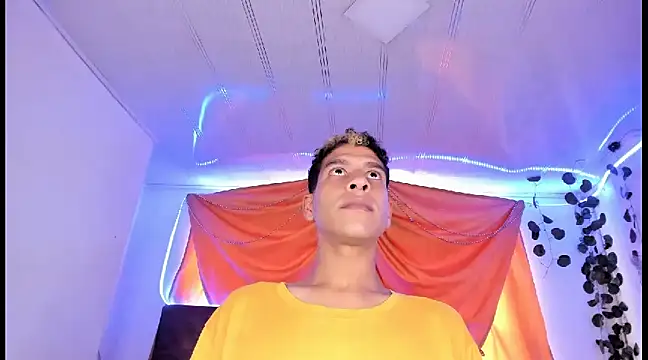 Ethan Boyy online show from March 13, 7:06 pm