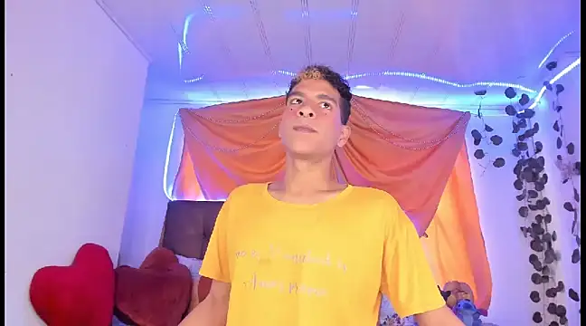 Ethan Boyy online show from March 14, 5:02 pm