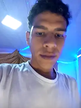 Ethan Boyy online show from November 9, 6:01 pm