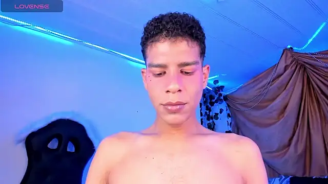 Ethan Boyy online show from November 28, 11:16 pm