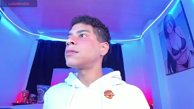 Ethan Boyy online show from April 13, 2:54 pm