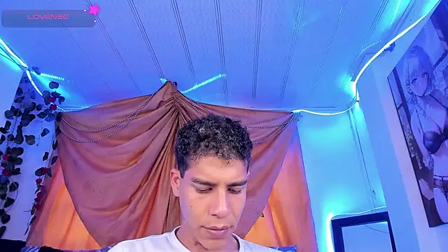 Ethan Boyy online show from November 3, 9:29 pm