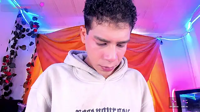 Ethan Boyy online show from December 14, 7:19 pm