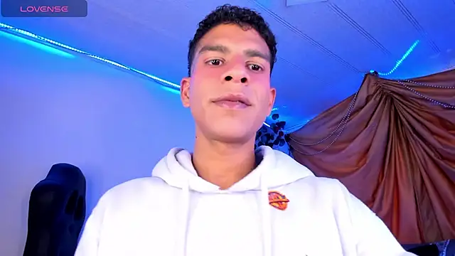 Ethan Boyy online show from November 24, 9:26 pm