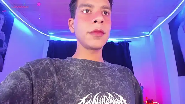 Ethan Boyy online show from March 19, 1:27 am