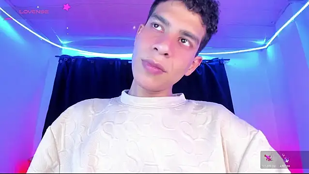 Ethan Boyy online show from April 21, 6:25 pm