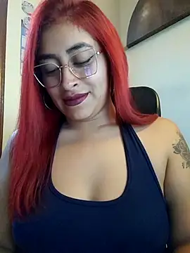 Snapshot of AnonymousGirl chatting on November 14, 9:29 pm AnonymousGirl online show from November 14, 9:29 pm