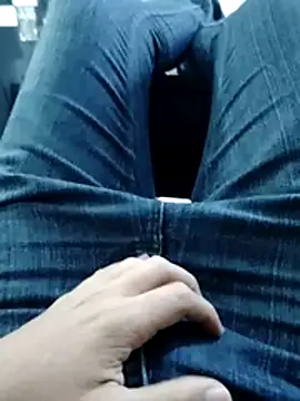 alejo5288 online show from October 24, 6:29 pm