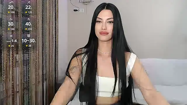 Lola fox282 online show from May 4, 6:33 pm